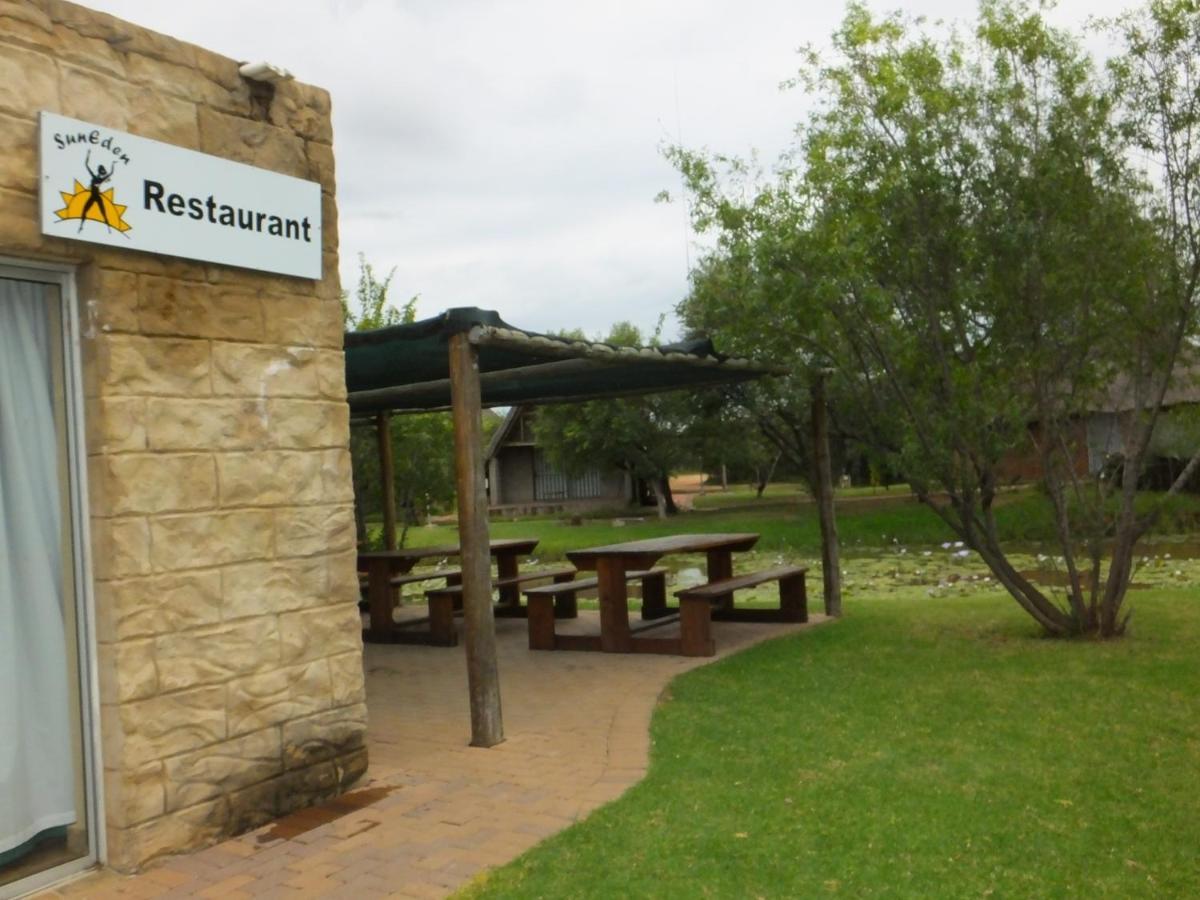 Suzie'S Loft - Nude - Suneden Family Naturist Resort Pretoria-Noord Exterior foto